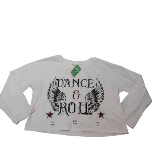 REMERA CORTA BLANCA DANCE ALAS ZARA T9/10