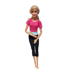 BARBIE RUBIA ARTICULADA PANT NEGRO REMERA FUCSIA