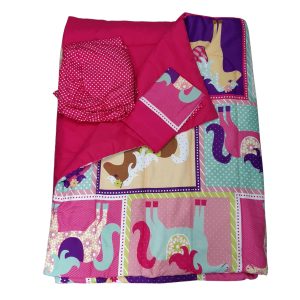 SET DE ACOLCHADO Y SABANAS 1 PLAZA FUCSIA CABALLOS EN ESTUCHE