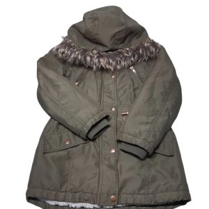 CAMPERA LARGA VERDE FORRADA PELUDITO CAPUCHA GEORGE T8/9