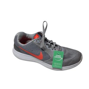 CHAMPIONES GRISES NARANJA NIKE T42 manchitas roce