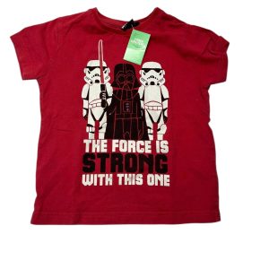 REMERA ALG ROJA STAR WARS THE FORCE STRONG WITH THIS ONE T3/4 GT