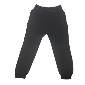 PANTALON DEPORTIVO NEGRO BOLSILLOS CARGO H&M T6/7